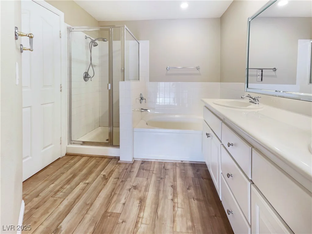 1001 Collingtree, Las Vegas, NV 89145