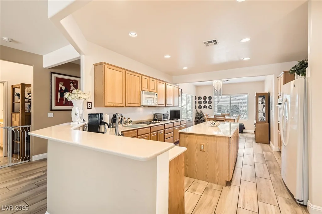 2384 Yellow Bird, North Las Vegas, NV 89084