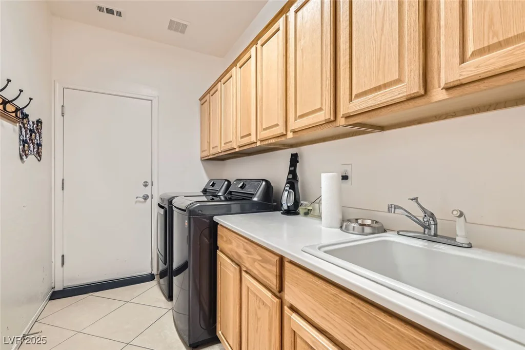 2384 Yellow Bird, North Las Vegas, NV 89084
