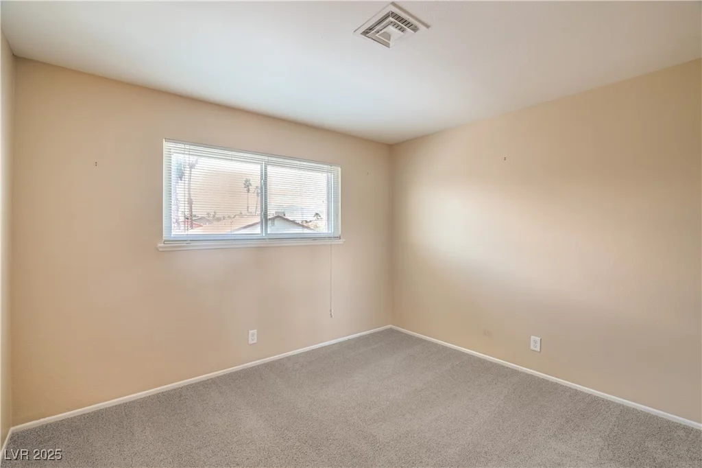 3963 Redwood, Las Vegas, NV 89103
