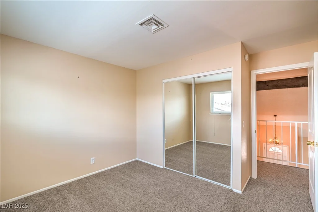 3963 Redwood, Las Vegas, NV 89103
