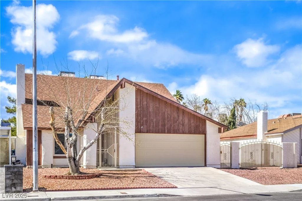 3963 Redwood, Las Vegas, NV 89103