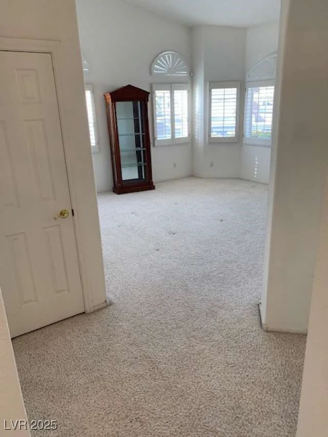 7456 Oatman, Las Vegas, NV 89120