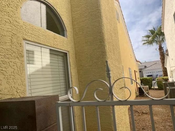 7456 Oatman, Las Vegas, NV 89120