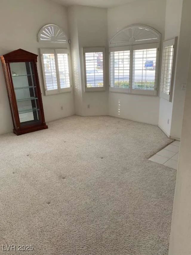 7456 Oatman, Las Vegas, NV 89120