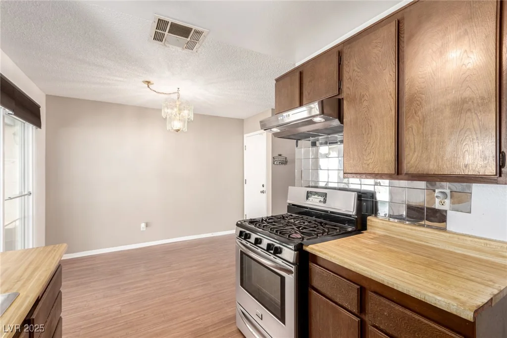 4360 Wendy, Las Vegas, NV 89115