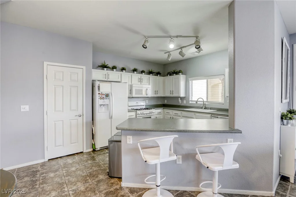 4028 Smokey Fog, North Las Vegas, NV 89081