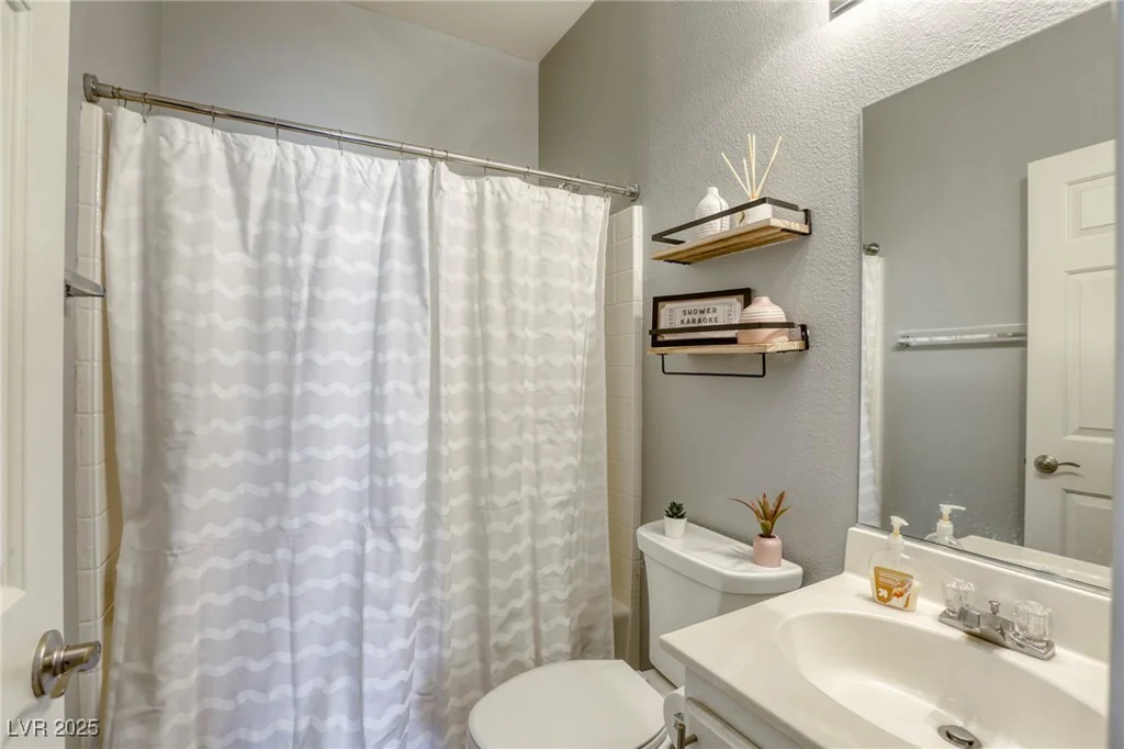 4028 Smokey Fog, North Las Vegas, NV 89081