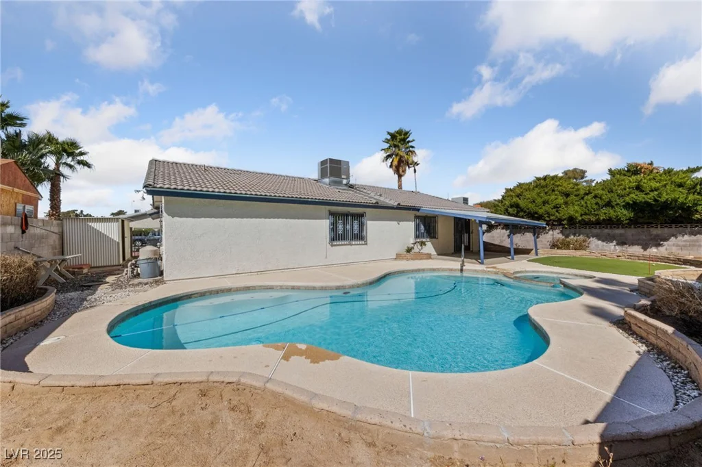 4594 Cabo, Las Vegas, NV 89121