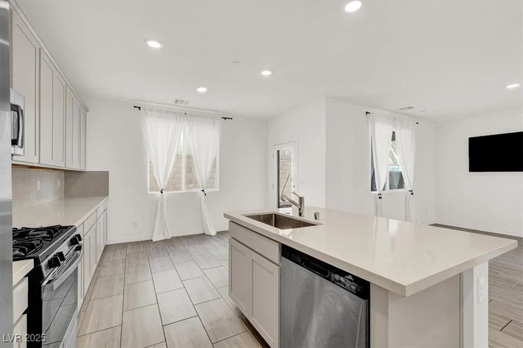 315 Owens Peak, Henderson, NV 89015