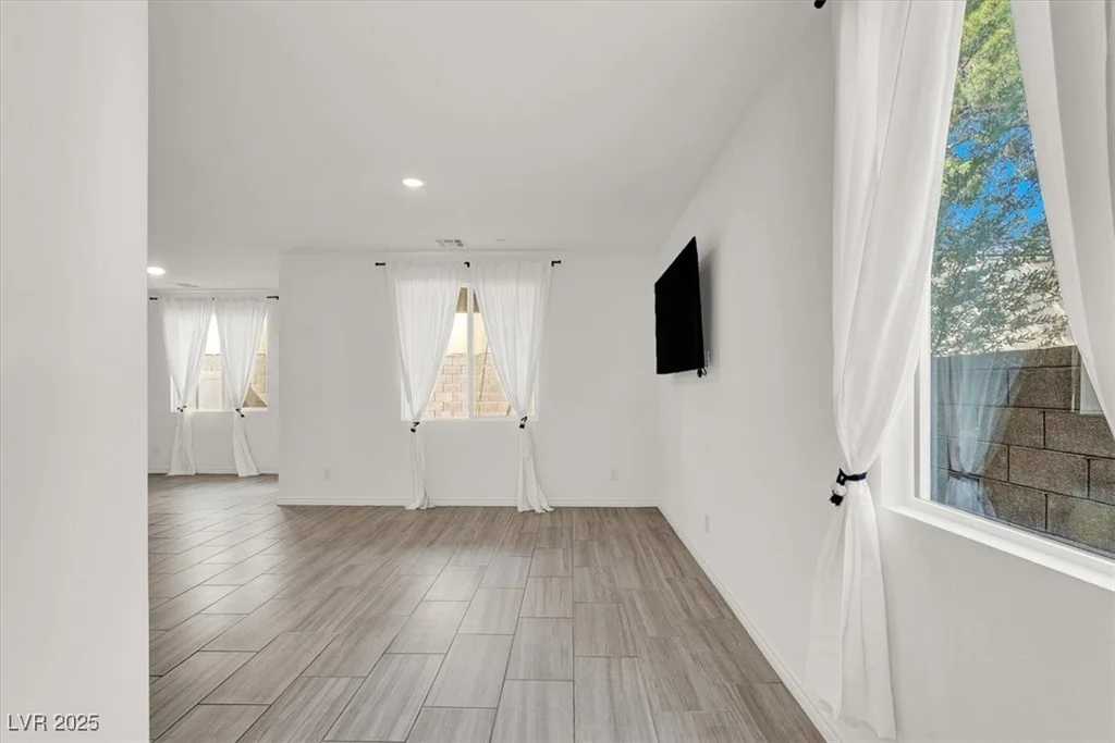 315 Owens Peak, Henderson, NV 89015