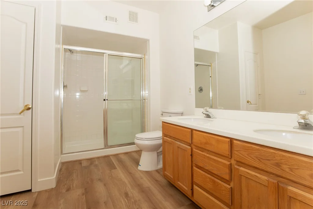 6700 Amarinta, Las Vegas, NV 89108