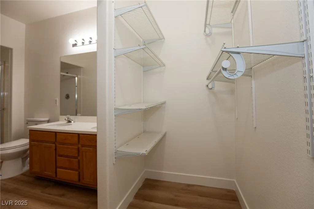 6700 Amarinta, Las Vegas, NV 89108