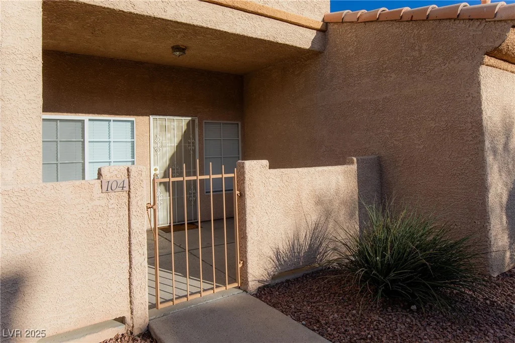 6700 Amarinta, Las Vegas, NV 89108
