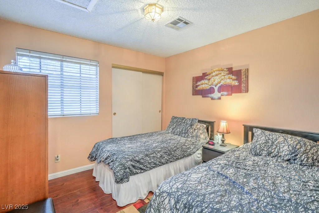2700 Brienza, Las Vegas, NV 89117