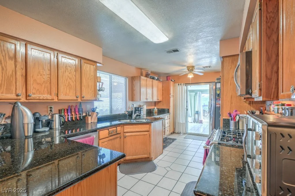 2700 Brienza, Las Vegas, NV 89117