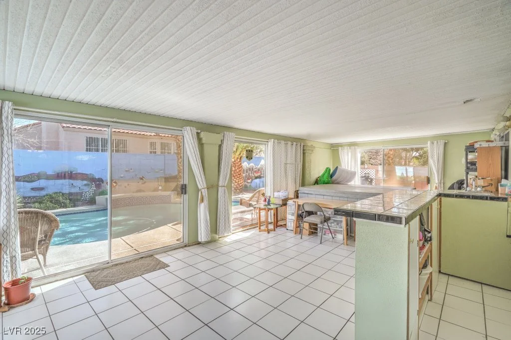 2700 Brienza, Las Vegas, NV 89117