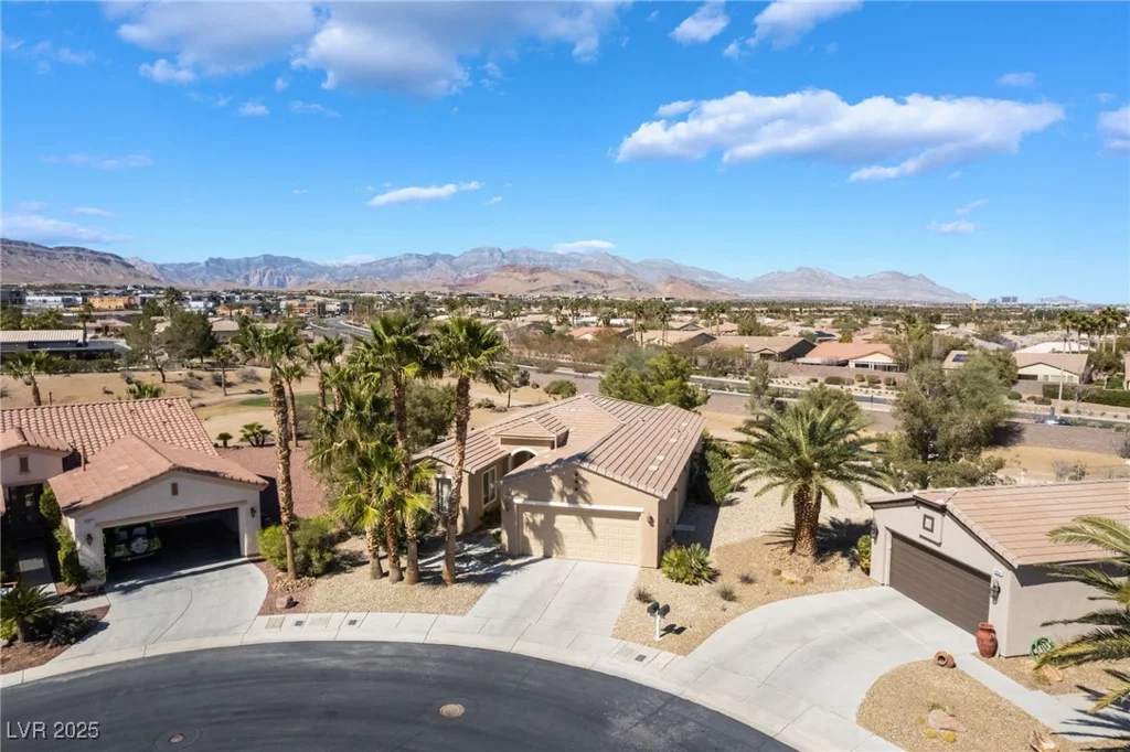 4963 Pensier, Las Vegas, NV 89135