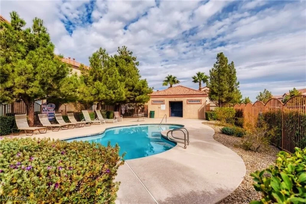 9580 Reno, Las Vegas, NV 89148