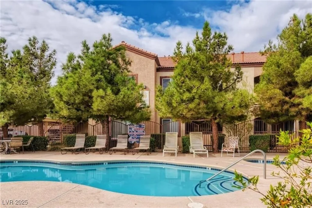 9580 Reno, Las Vegas, NV 89148