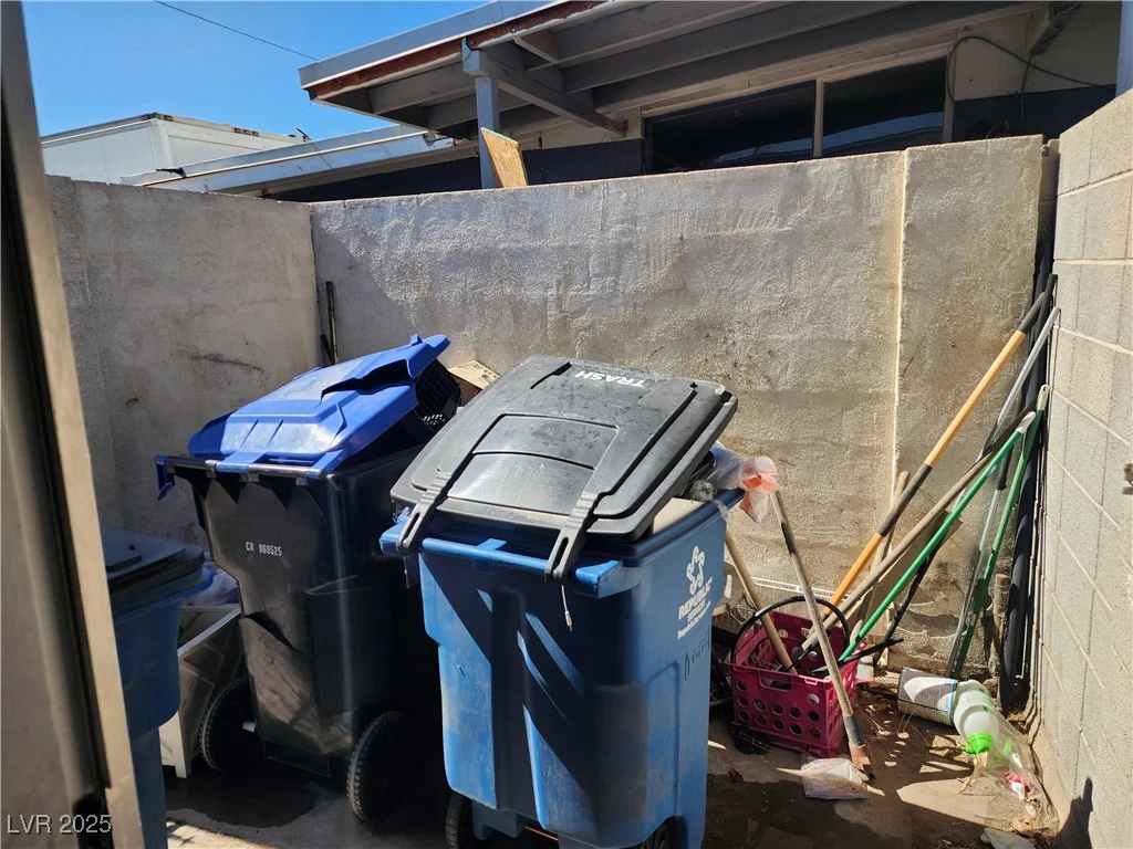 2746 Owens, North Las Vegas, NV 89030
