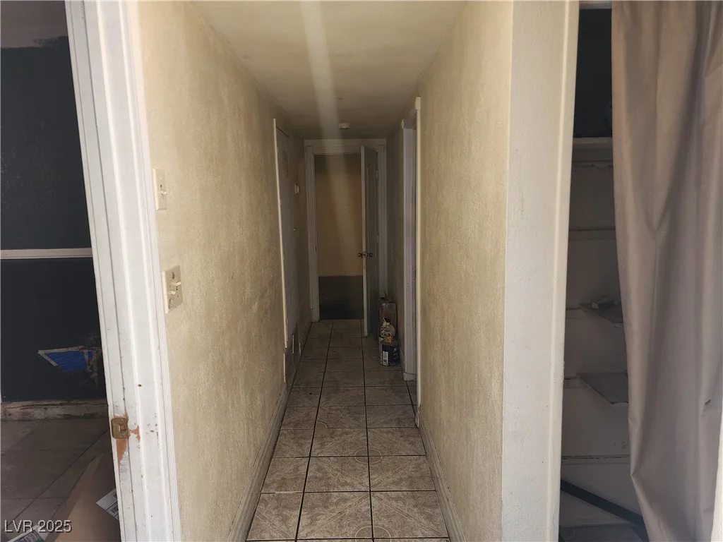 2746 Owens, North Las Vegas, NV 89030