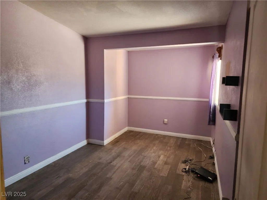 2746 Owens, North Las Vegas, NV 89030
