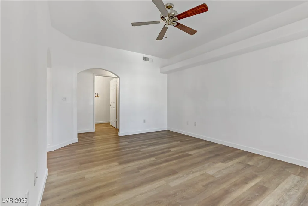8408 Running Deer, Las Vegas, NV 89145