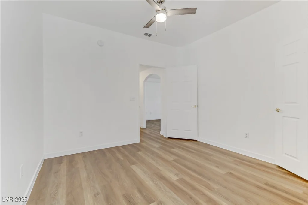 8408 Running Deer, Las Vegas, NV 89145