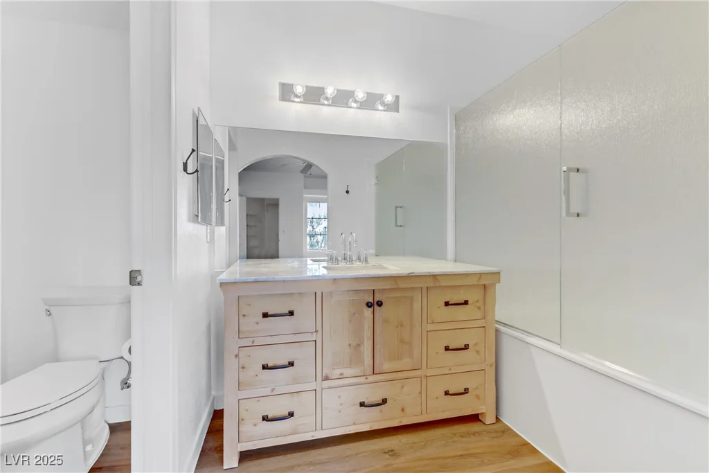 8408 Running Deer, Las Vegas, NV 89145