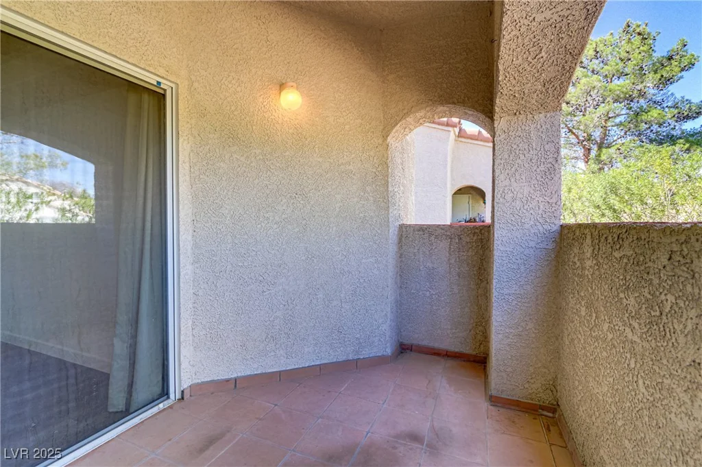 8408 Running Deer, Las Vegas, NV 89145
