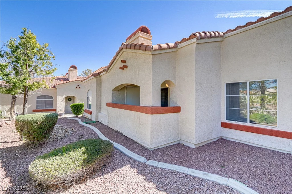 8408 Running Deer, Las Vegas, NV 89145