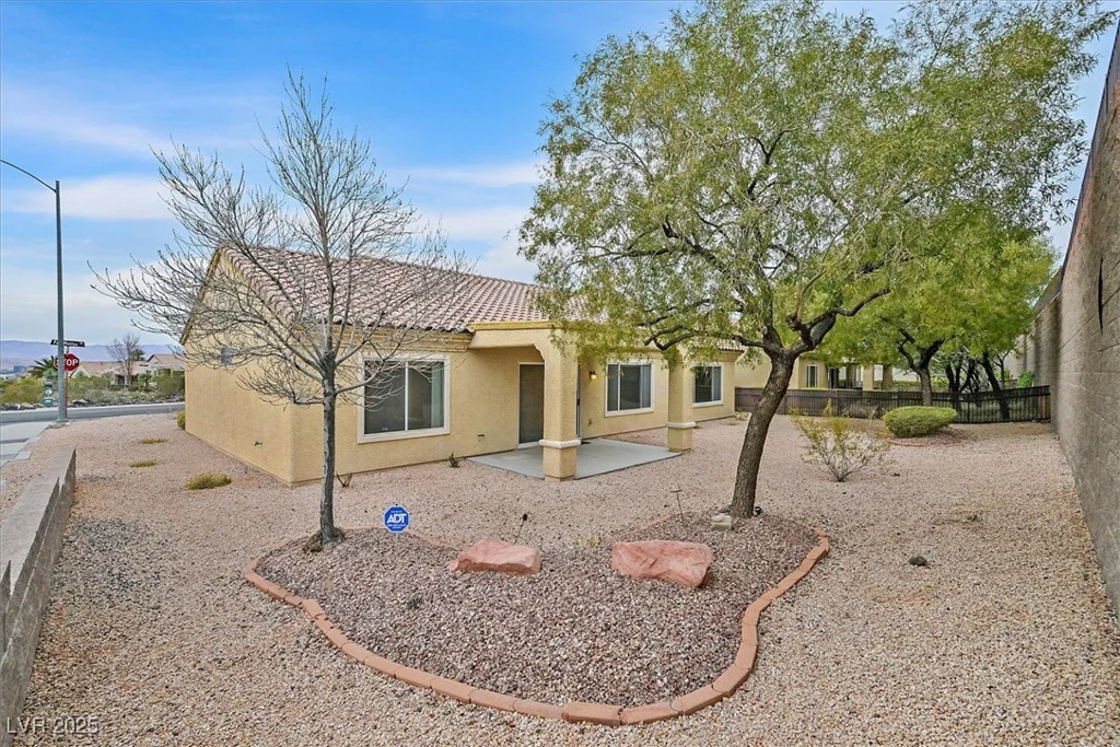 2084 Fort Halifax, Henderson, NV 89052