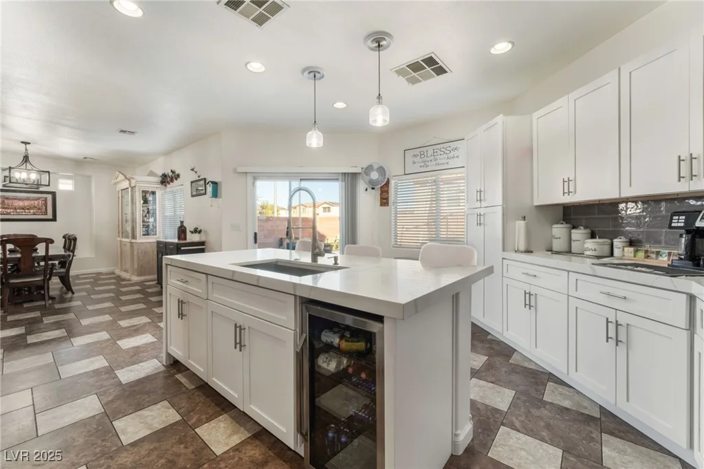6552 Casamar, North Las Vegas, NV 89086