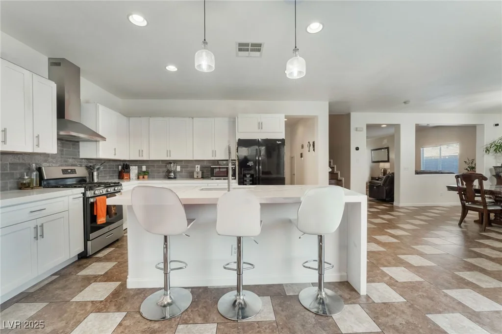 6552 Casamar, North Las Vegas, NV 89086