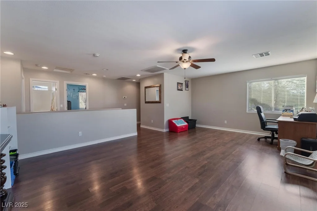 6552 Casamar, North Las Vegas, NV 89086