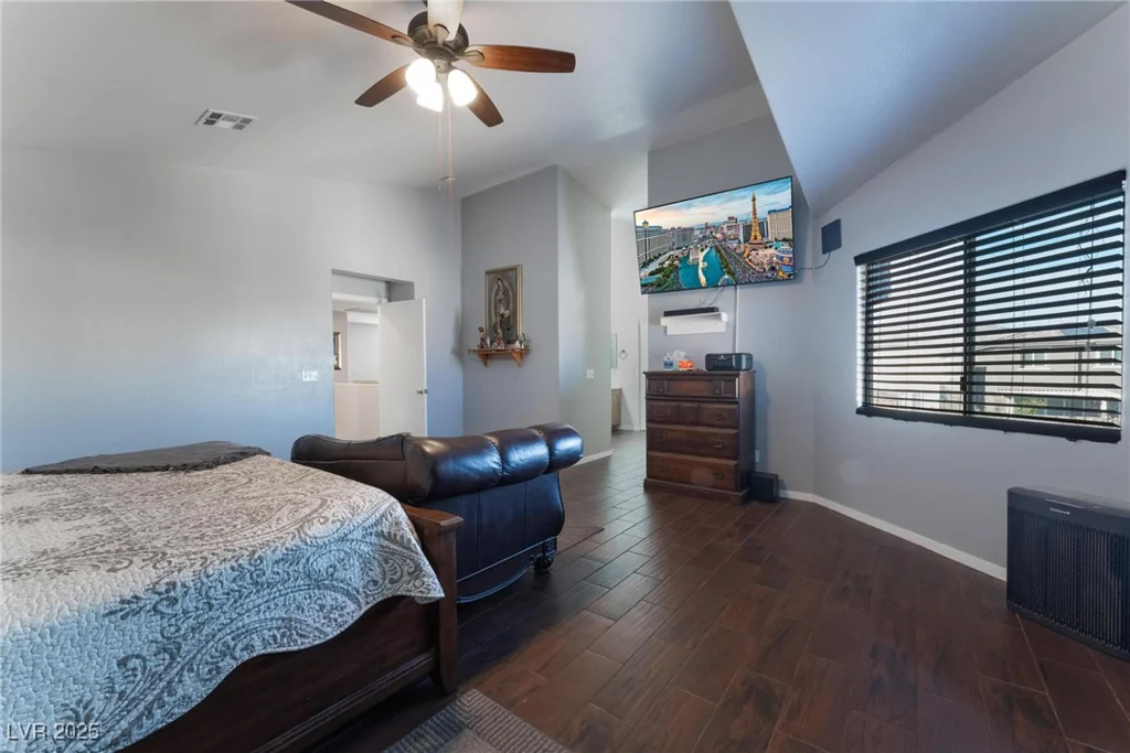 6552 Casamar, North Las Vegas, NV 89086