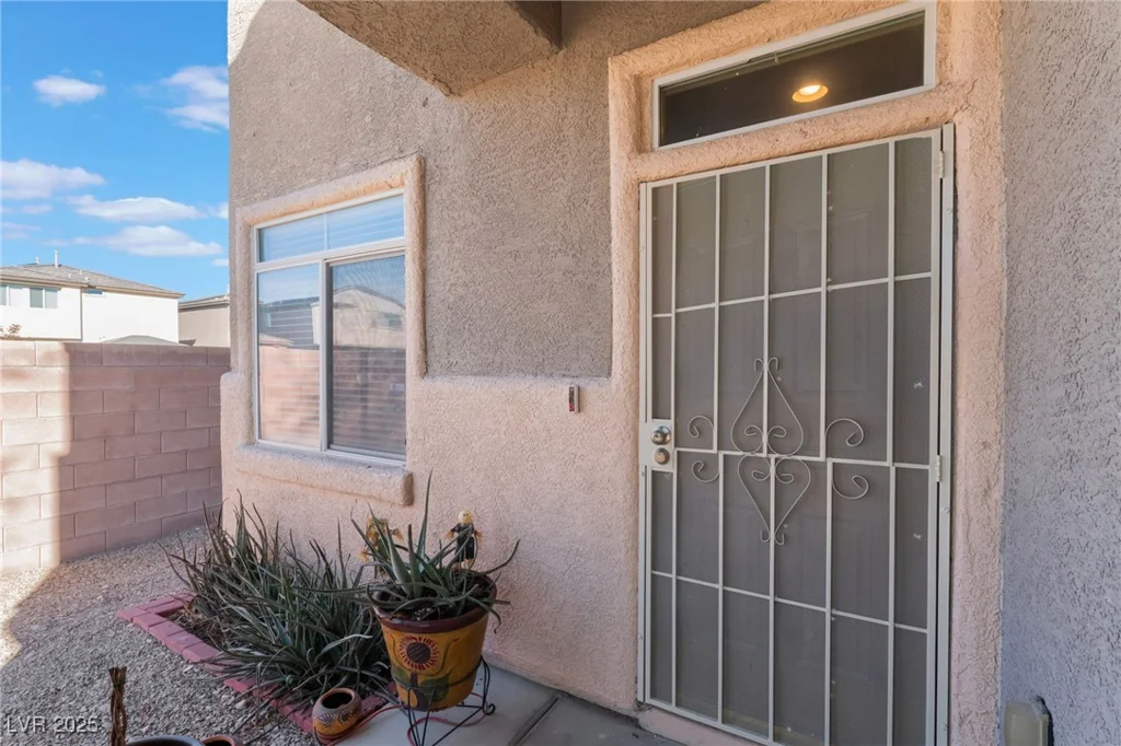 6552 Casamar, North Las Vegas, NV 89086