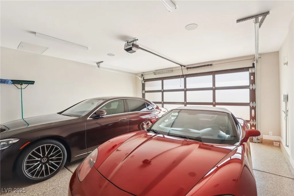 9938 Regency Canyon, Las Vegas, NV 89148