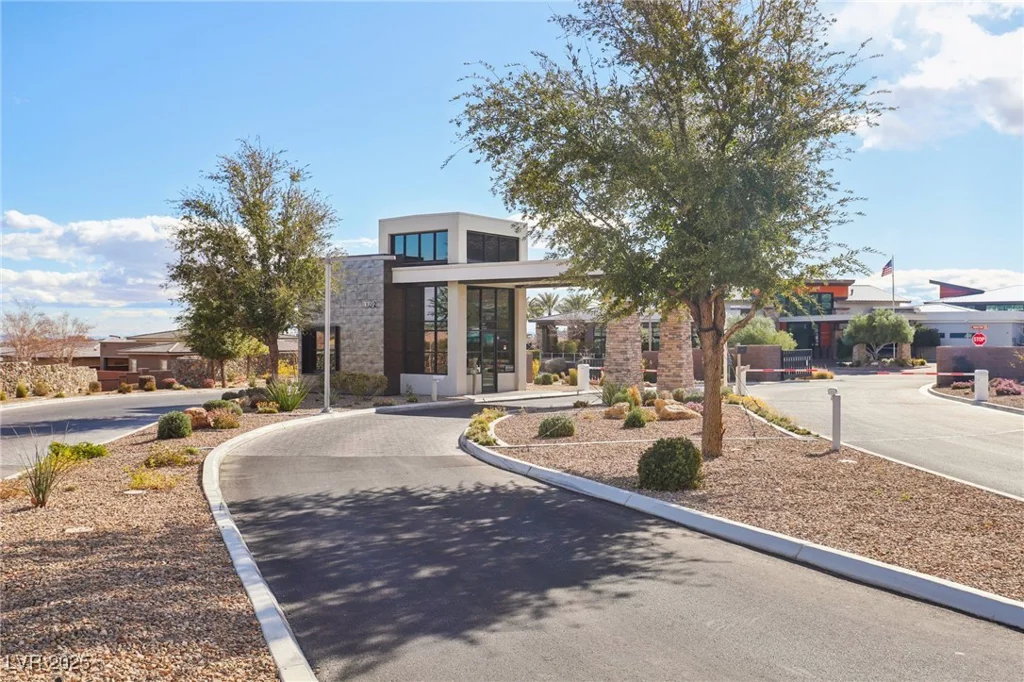 9938 Regency Canyon, Las Vegas, NV 89148