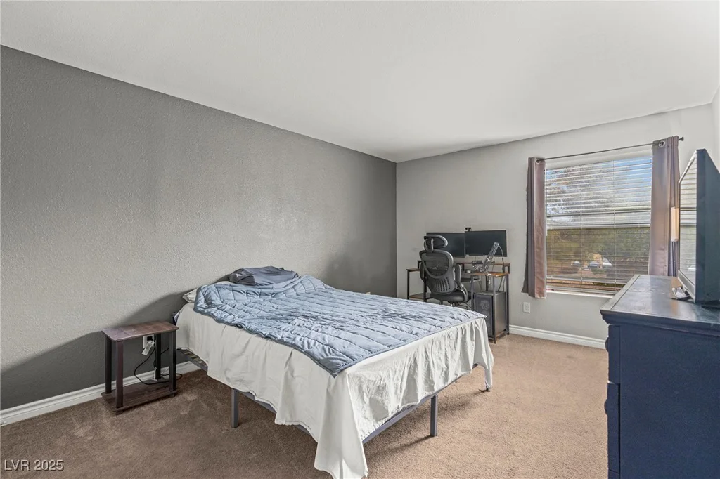 2451 Rainbow, Las Vegas, NV 89108