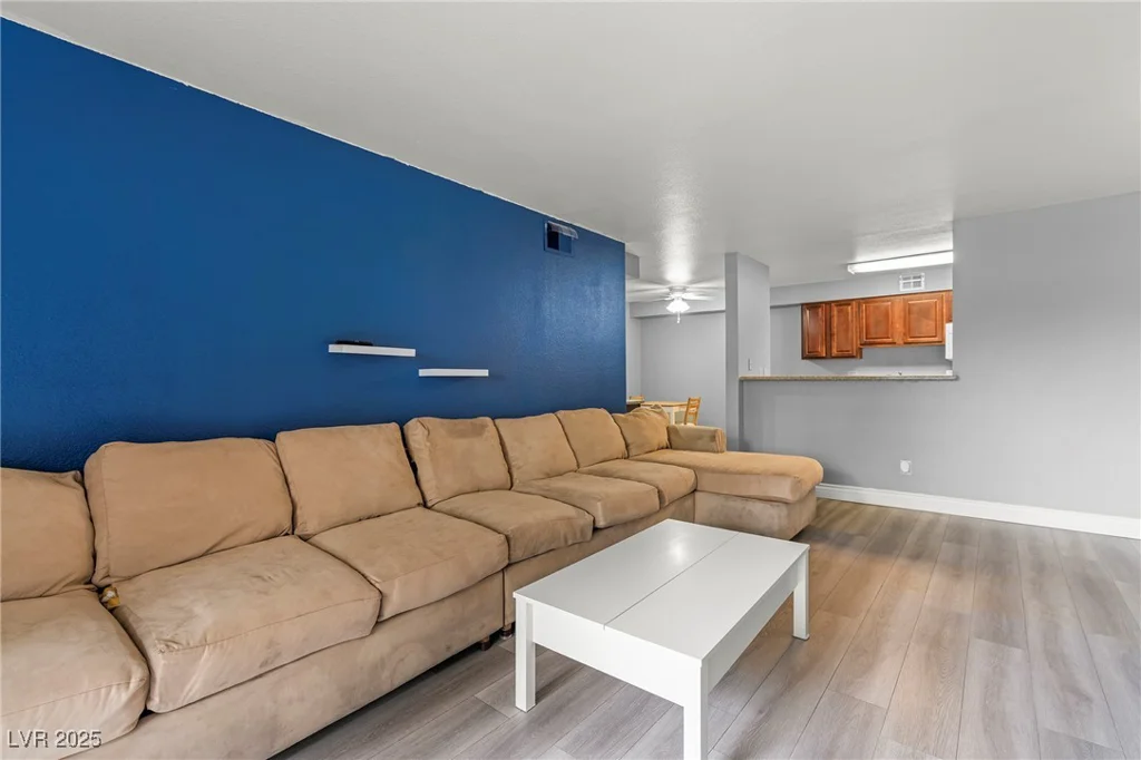 2451 Rainbow, Las Vegas, NV 89108
