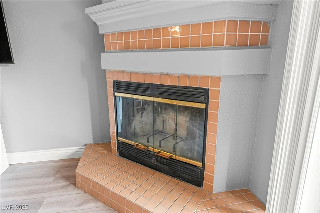 2451 Rainbow, Las Vegas, NV 89108