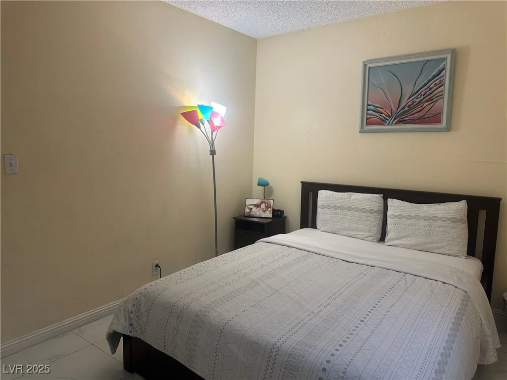 4454 Desert Inn, Las Vegas, NV 89102