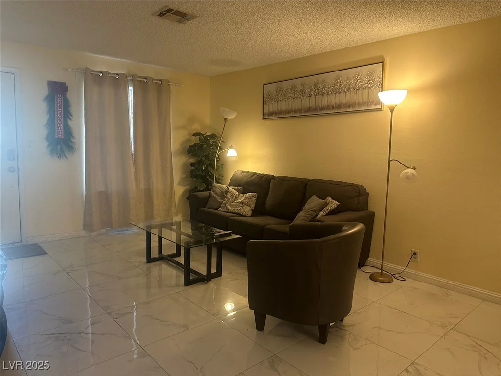 4454 Desert Inn, Las Vegas, NV 89102