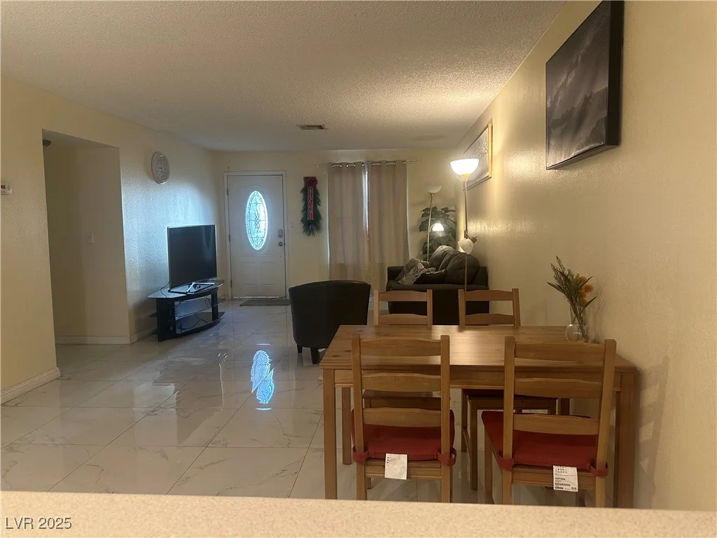 4454 Desert Inn, Las Vegas, NV 89102