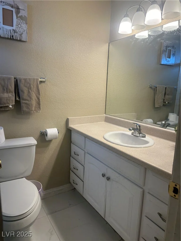 4454 Desert Inn, Las Vegas, NV 89102