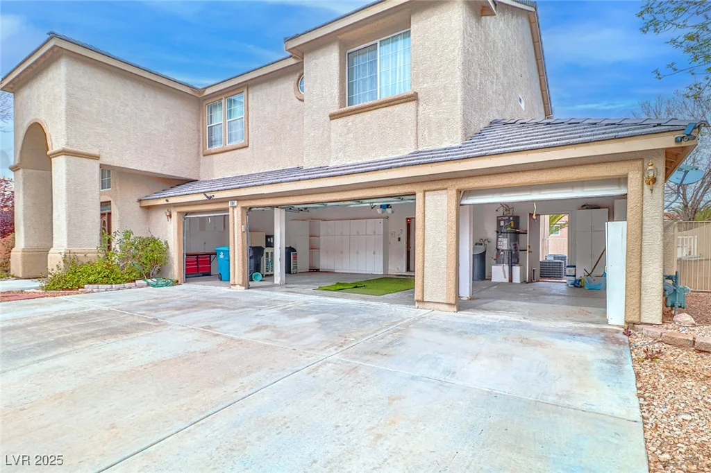694 Tomscott, Henderson, NV 89052