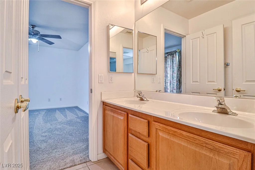 694 Tomscott, Henderson, NV 89052