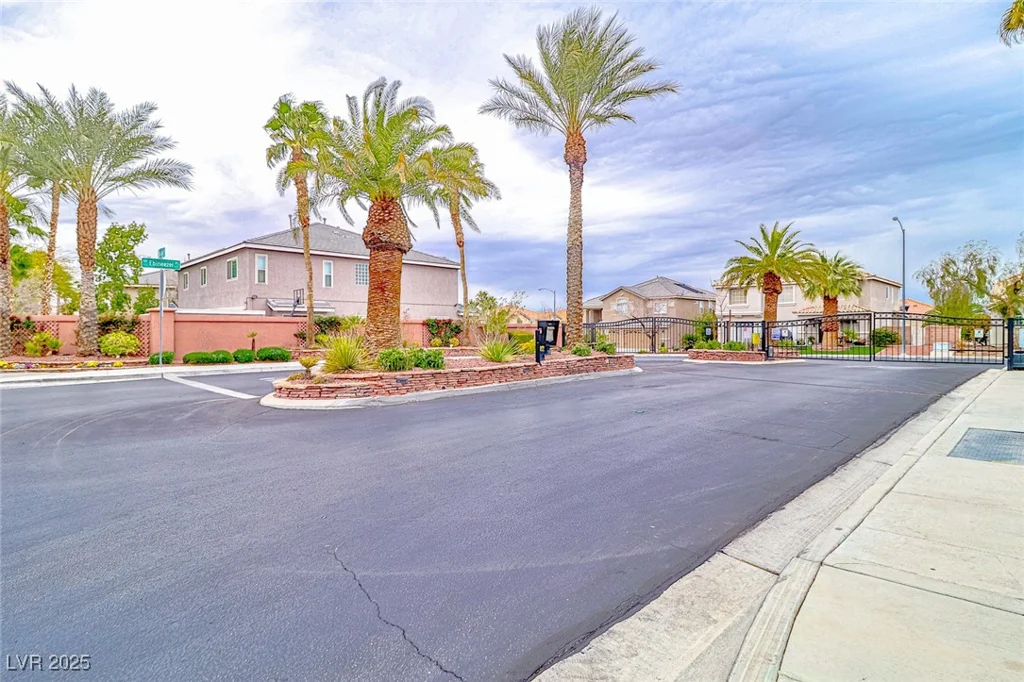 694 Tomscott, Henderson, NV 89052